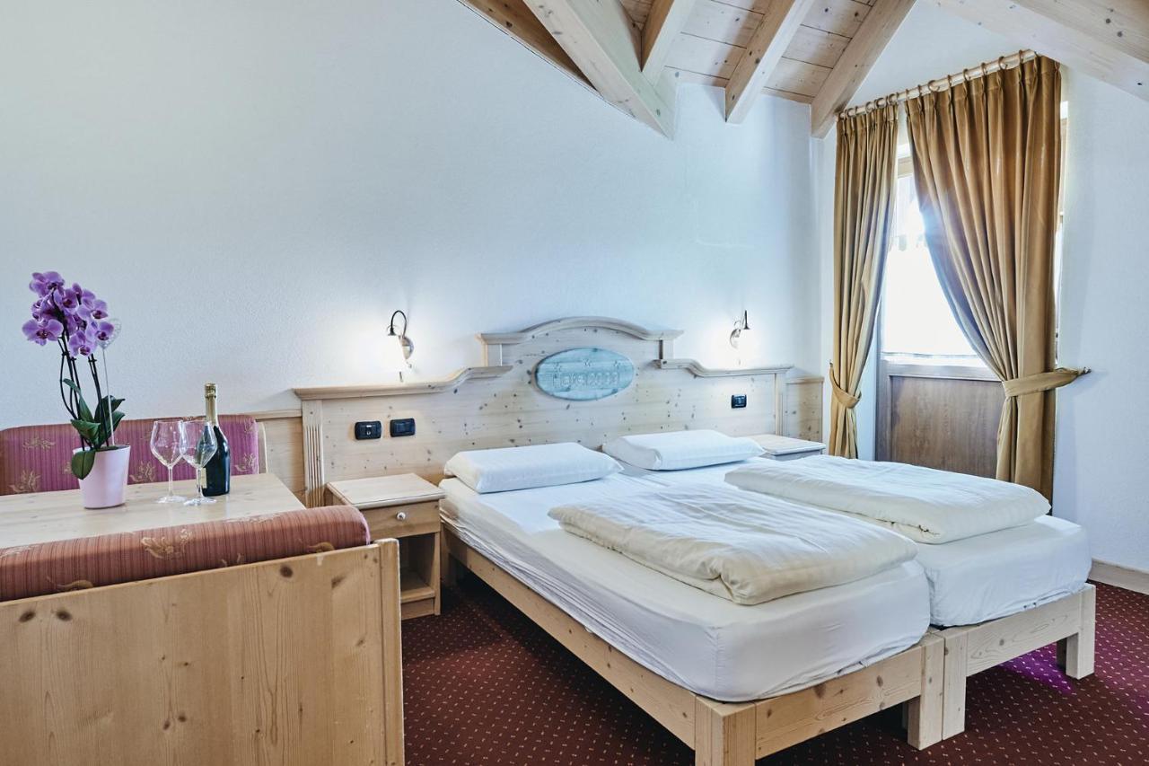 Hotel 2000 Ливиньо Номер фото